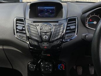 Ford Fiesta 1.0T EcoBoost Zetec Hatchback 3dr Petrol Manual Euro 6 (s/s) (10