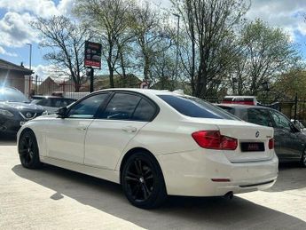 BMW 3 SERIES 2.0 320d Sport Auto Euro 5 (s/s) 4dr