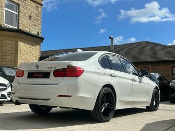 BMW 3 SERIES 2.0 320d Sport Auto Euro 5 (s/s) 4dr