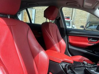 BMW 3 SERIES 2.0 320d Sport Auto Euro 5 (s/s) 4dr