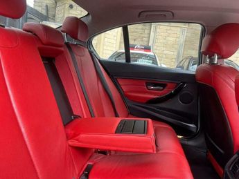 BMW 3 SERIES 2.0 320d Sport Auto Euro 5 (s/s) 4dr