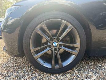 BMW 3 SERIES 2.0 320d Sport Saloon 4dr Diesel Auto Euro 6 (s/s) (190 ps)