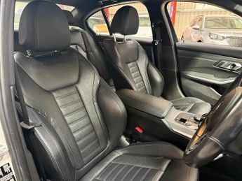 BMW 3 SERIES 320d M SPORT
