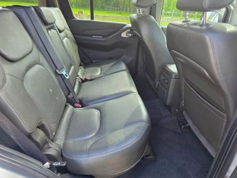 Nissan Pathfinder DCI TEKNA