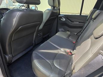 Nissan Pathfinder DCI TEKNA