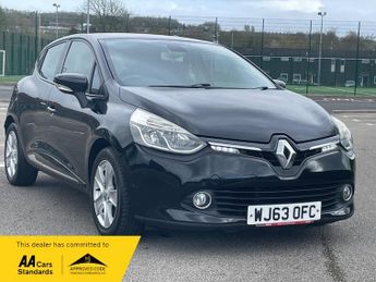Renault Clio 0.9 TCe Dynamique MediaNav Hatchback 5dr Petrol Manual Euro 5 (s