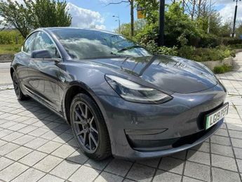 Tesla Model 3 Standard Range Plus Auto RWD 4dr