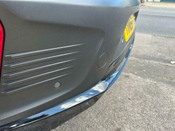 Hyundai Ioniq 1.6 h-GDi Premium DCT Euro 6 (s/s) 5dr