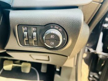 Vauxhall Astra 1.6i SRi Euro 6 5dr