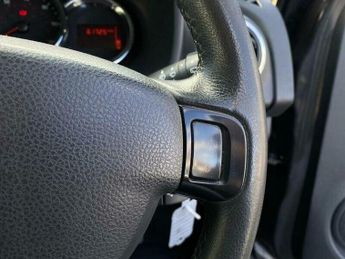 Dacia Sandero 0.9 TCe Laureate Hatchback 5dr Petrol Manual Euro 5 (90 ps)