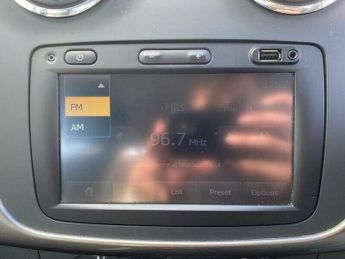 Dacia Sandero 0.9 TCe Laureate Hatchback 5dr Petrol Manual Euro 5 (90 ps)