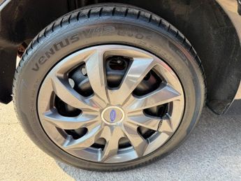 Ford Fiesta STYLE PLUS - AUTO, 85359 MILES, FRONT+REAR PARKING SENSORS, SERV