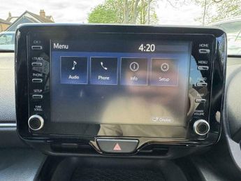 Toyota Yaris 1.5 VVT-h Design E-CVT Euro 6 (s/s) 5dr