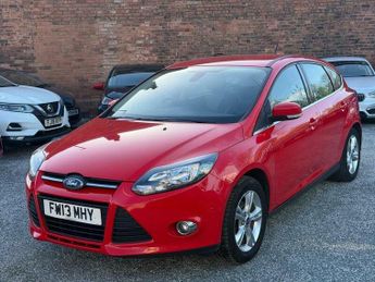 Ford Focus 1.0T EcoBoost Zetec Euro 5 (s/s) 5dr