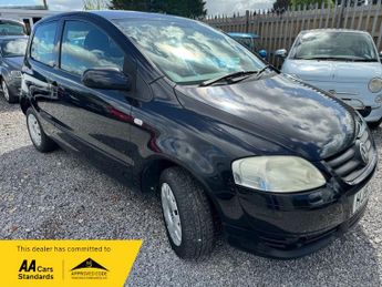 Volkswagen Fox 16V URBAN FOX