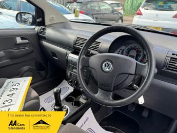 Volkswagen Fox 16V URBAN FOX