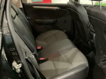 Mercedes-Benz A Class 1.5 A160 Avantgarde SE CVT 5dr