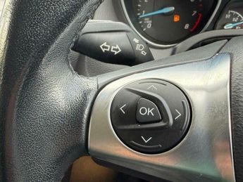 Ford Focus 1.0T EcoBoost Zetec Euro 5 (s/s) 5dr