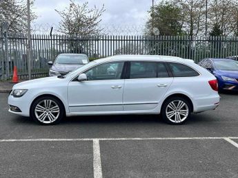 Skoda Superb 2.0 TDI Elegance DSG Euro 5 (s/s) 5dr