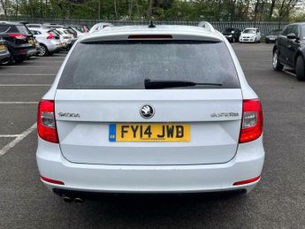 Skoda Superb 2.0 TDI Elegance DSG Euro 5 (s/s) 5dr
