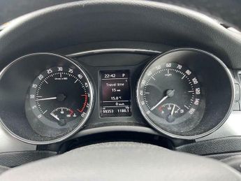 Skoda Superb 2.0 TDI Elegance DSG Euro 5 (s/s) 5dr