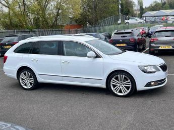 Skoda Superb 2.0 TDI Elegance DSG Euro 5 (s/s) 5dr