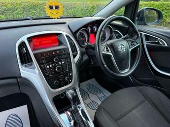Vauxhall Astra 1.6 16v SRi Auto Euro 5 5dr