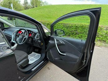 Vauxhall Astra 1.6 16v SRi Auto Euro 5 5dr