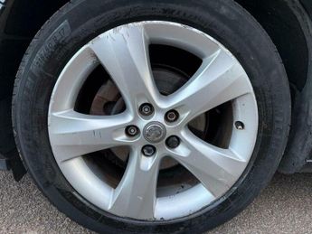 Vauxhall Astra 1.6 16v SRi Auto Euro 5 5dr