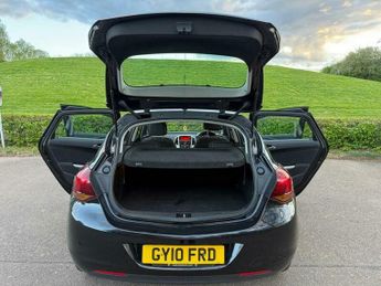 Vauxhall Astra 1.6 16v SRi Auto Euro 5 5dr