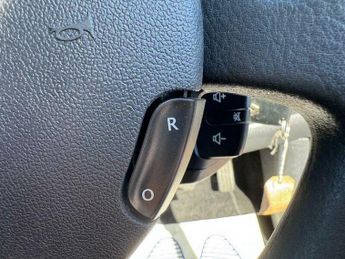 Renault Clio 1.6 VVT Expression Auto Euro 5 5dr
