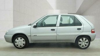 Citroen Ax 1.1i Desire 5dr