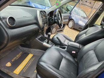Toyota RAV4 2.0 VVT-i XT4 4WD 5dr
