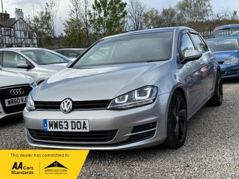 Volkswagen Golf SE TDI BLUEMOTION TECHNOLOGY DSG