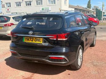 MG MG5 61.1kWh SE Long Range Auto 5dr