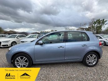 Volkswagen Golf SE TDI DSG