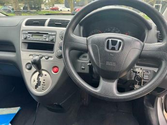 Honda Civic 1.6 i-VTEC S 5dr