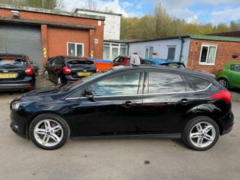 Ford Focus 1.0T EcoBoost Zetec Euro 6 (s/s) 5dr
