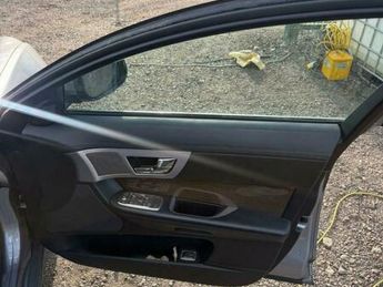 Jaguar XF 3.0d V6 Premium Luxury Auto Euro 5 4dr