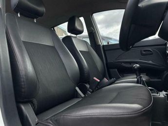 Kia Picanto 1.0 1 5dr