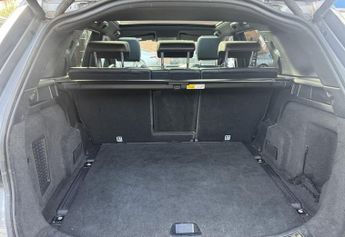 Land Rover Discovery Sport 2.0 D180 MHEV R-Dynamic SE SUV 5dr Diesel Auto 4WD Euro 6 (s/s) 