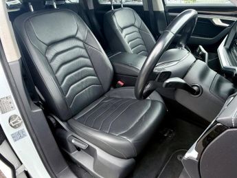 Volkswagen Touareg V6 SEL TDI