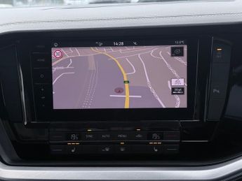 Volkswagen Touareg V6 SEL TDI