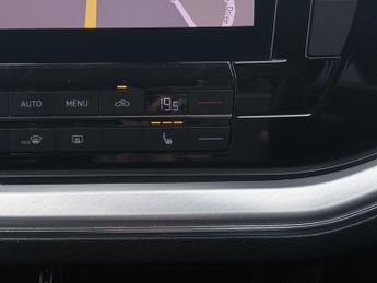 Volkswagen Touareg V6 SEL TDI