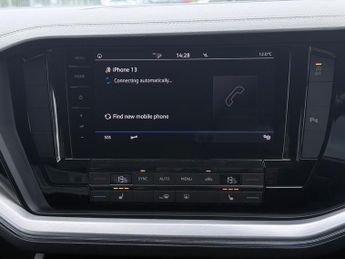 Volkswagen Touareg V6 SEL TDI