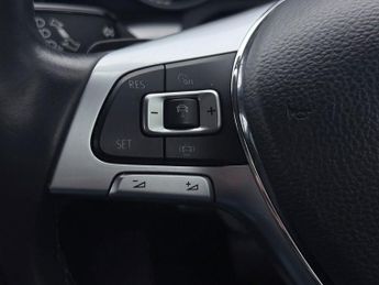 Volkswagen Touareg V6 SEL TDI