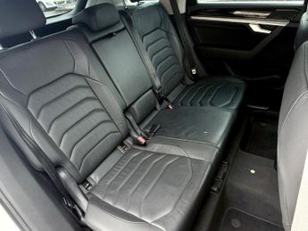 Volkswagen Touareg V6 SEL TDI