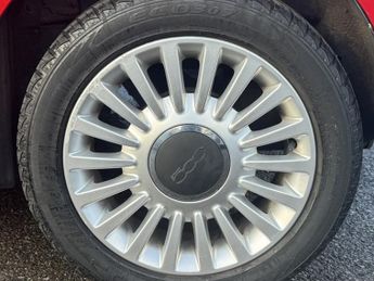 Fiat 500 1.2 Lounge Hatchback 3dr Petrol Manual Euro 4 (69 bhp)