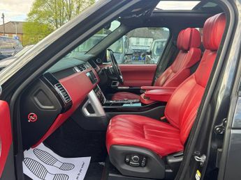 Land Rover Range Rover 5.0 V8 Autobiography SUV 5dr Petrol Auto 4WD Euro 6 (s/s) (510 p