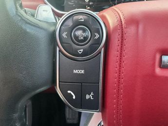 Land Rover Range Rover 5.0 V8 Autobiography SUV 5dr Petrol Auto 4WD Euro 6 (s/s) (510 p